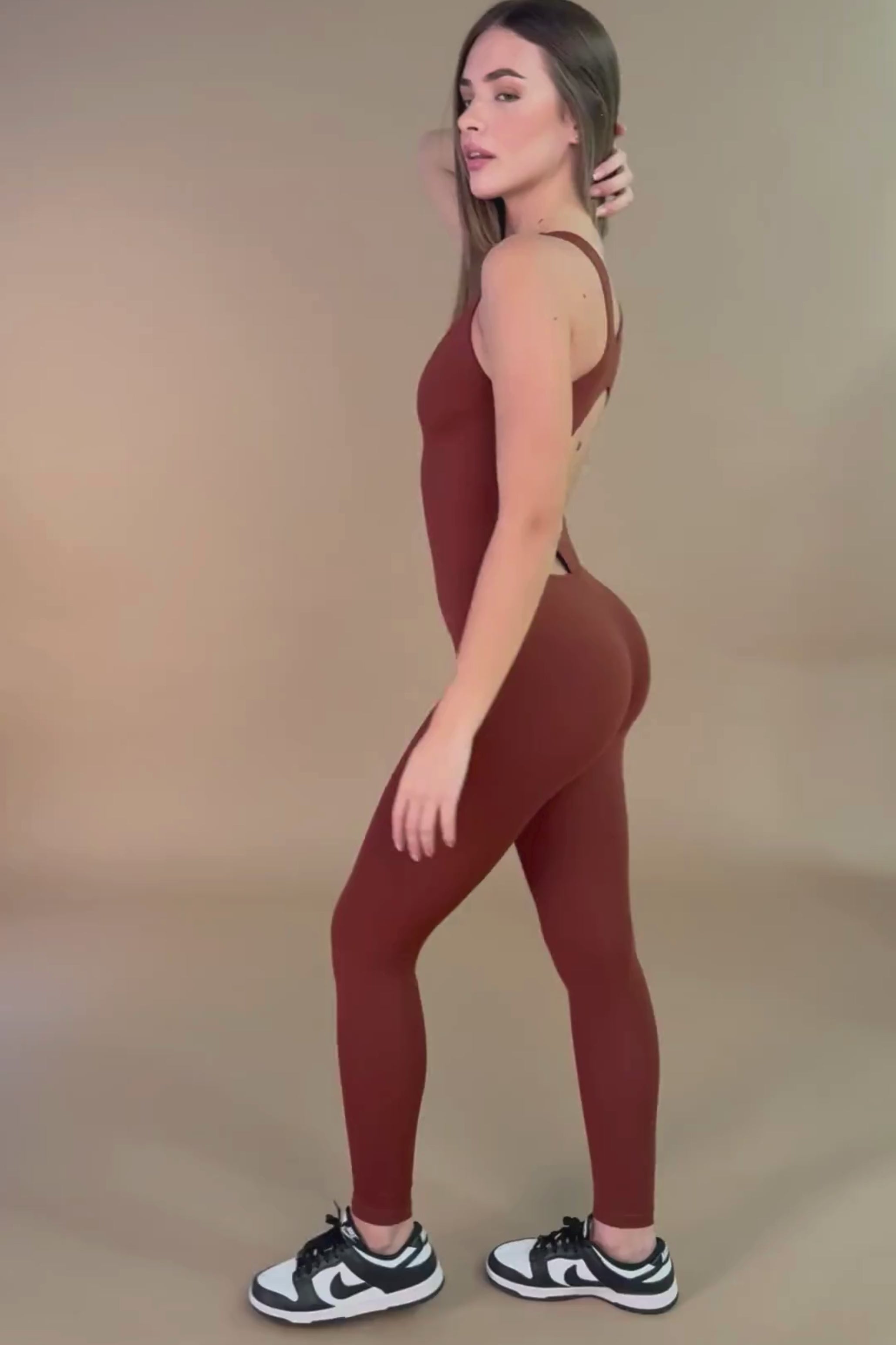 Tuta lunga attilata, Tuta Jumpsuit da donna: Chocolate Jumpsuit video
